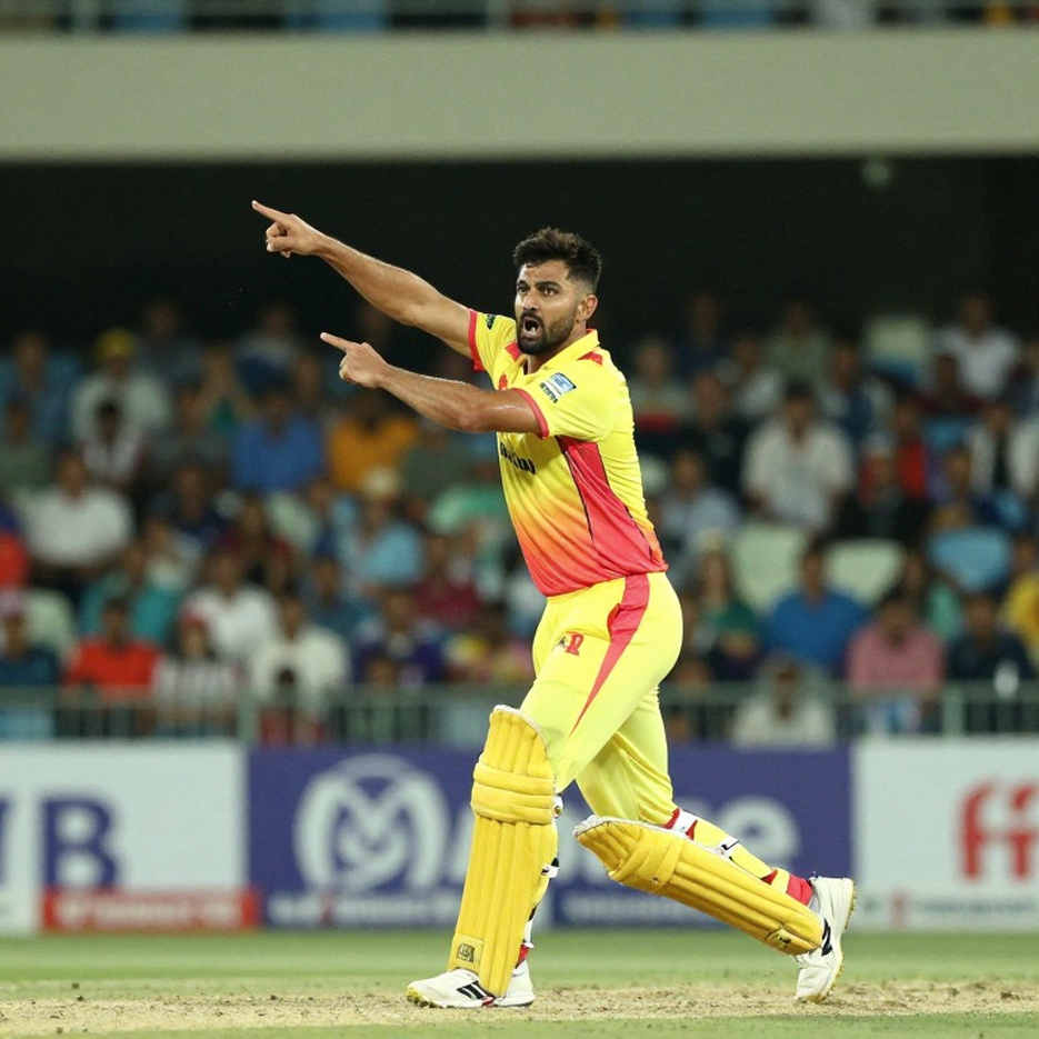 বেঙ্গলুরুর বৃষ্টি, ২-২ স্কোরলাইন, আর স্যামির ওই একটা বাক্য বেঙ্গলুরুর বৃষ্টি, ২-২ স্কোরলাইন, আর স্যামির ওই একটা বাক্য