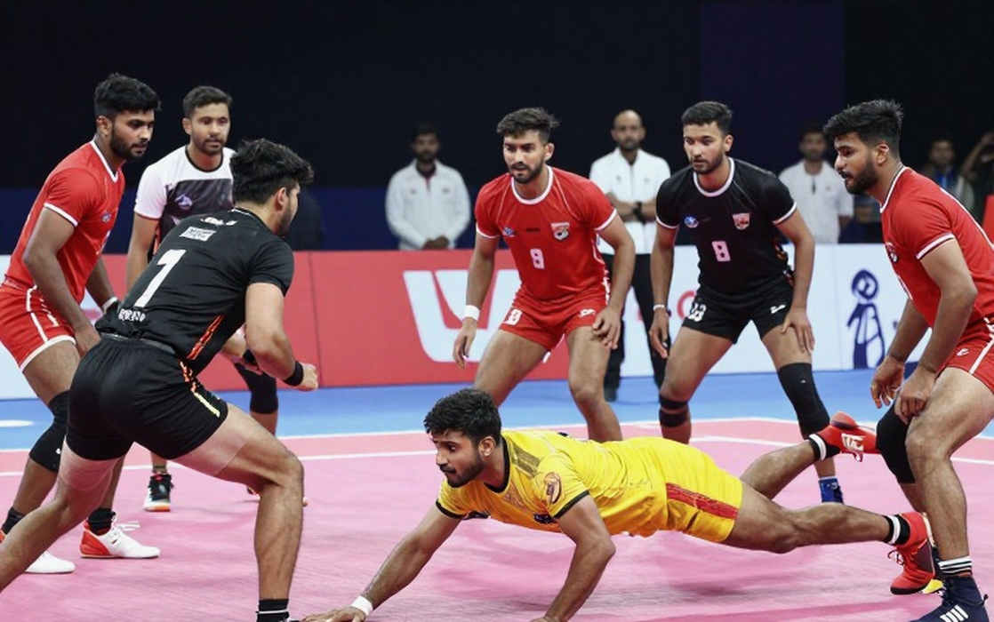 ৪৮-২৪-এর লেজার, আর যে কলামটা কেউ লেখে না