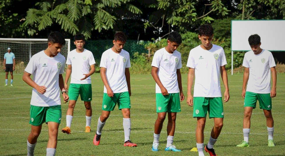 স্কালোনির চোখের জল আর খালি xG লেজার: মেসি-উত্তর আর্জেন্টিনার প্রথম এন্ট্রি স্কালোনির চোখের জল আর খালি xG লেজার: মেসি-উত্তর আর্জেন্টিনার প্রথম এন্ট্রি