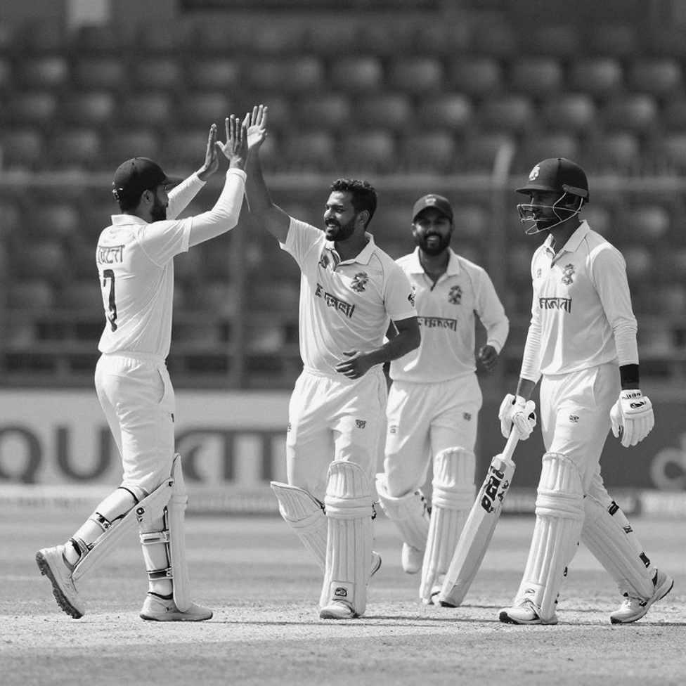 ট্রান্সফার উইন্ডোর কোলাহল, ব্লকচেইনের প্রতিশ্রুতি, আর ক্রিকেটের নীরব হিসাব ট্রান্সফার উইন্ডোর কোলাহল, ব্লকচেইনের প্রতিশ্রুতি, আর ক্রিকেটের নীরব হিসাব