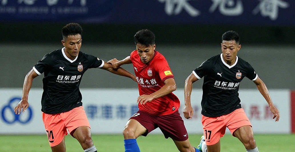 শেডের গতি, ব্রেন্টফোর্ডের ২০২৮ চুক্তি — জানুয়ারির গুজবের ভেতরের জ্যামিতি