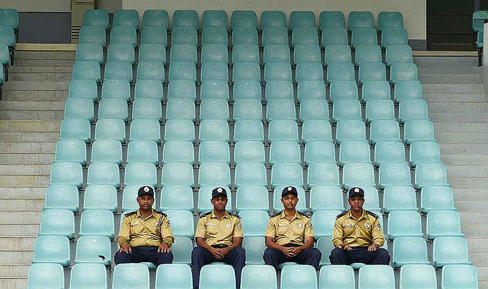 Abu Dhabi Day 1: A 124-Run Foundation, Then 225/5 — A Data Reading of Bangladesh's 317/8
