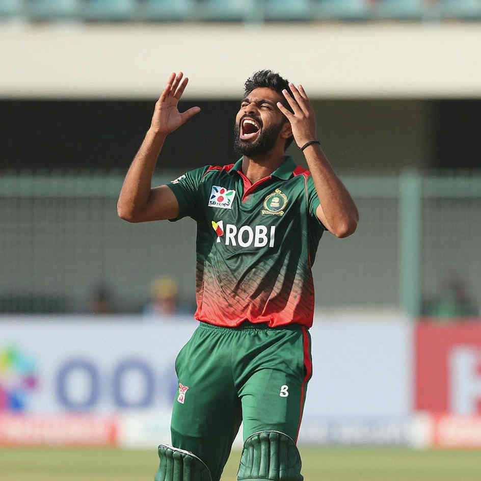 গ্লাভসের আঙুল আর ব্যাটের ভুল মৌসুম: ওয়েস্ট ইন্ডিজের টি-টোয়েন্টি দলে জাঙ্গুর ঢোকা গ্লাভসের আঙুল আর ব্যাটের ভুল মৌসুম: ওয়েস্ট ইন্ডিজের টি-টোয়েন্টি দলে জাঙ্গুর ঢোকা